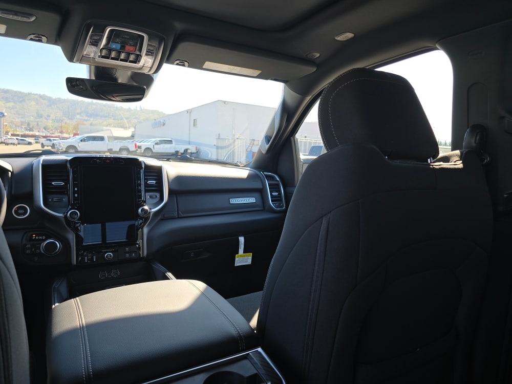 Thumbnail: 2026 RAM 1500 - 19