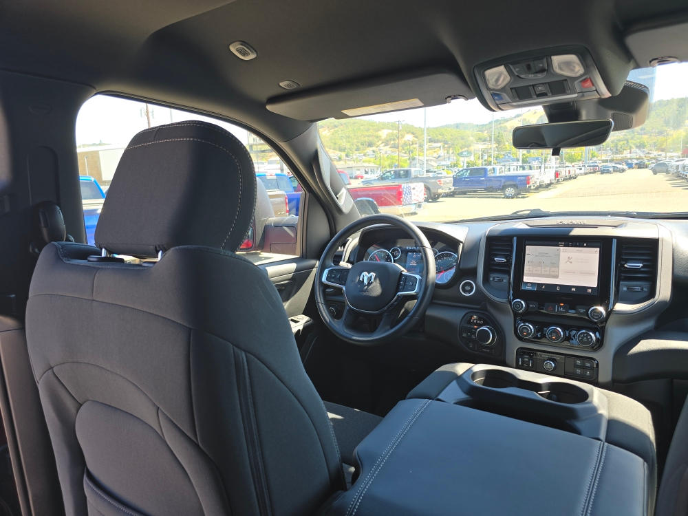 Thumbnail: 2026 RAM 1500 - 2