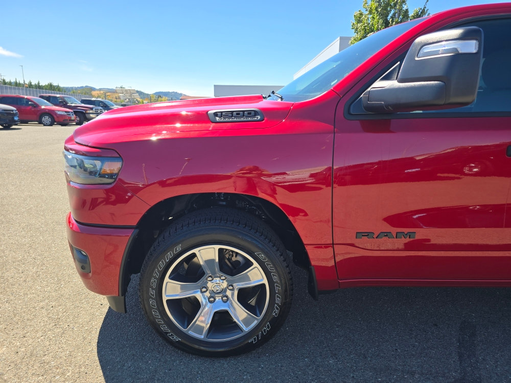 Thumbnail: 2026 RAM 1500 - 7