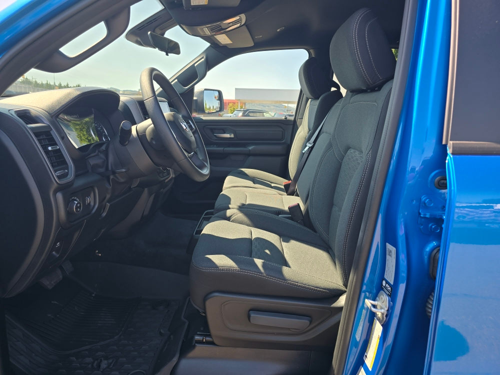 Thumbnail: 2026 RAM 1500 - 9