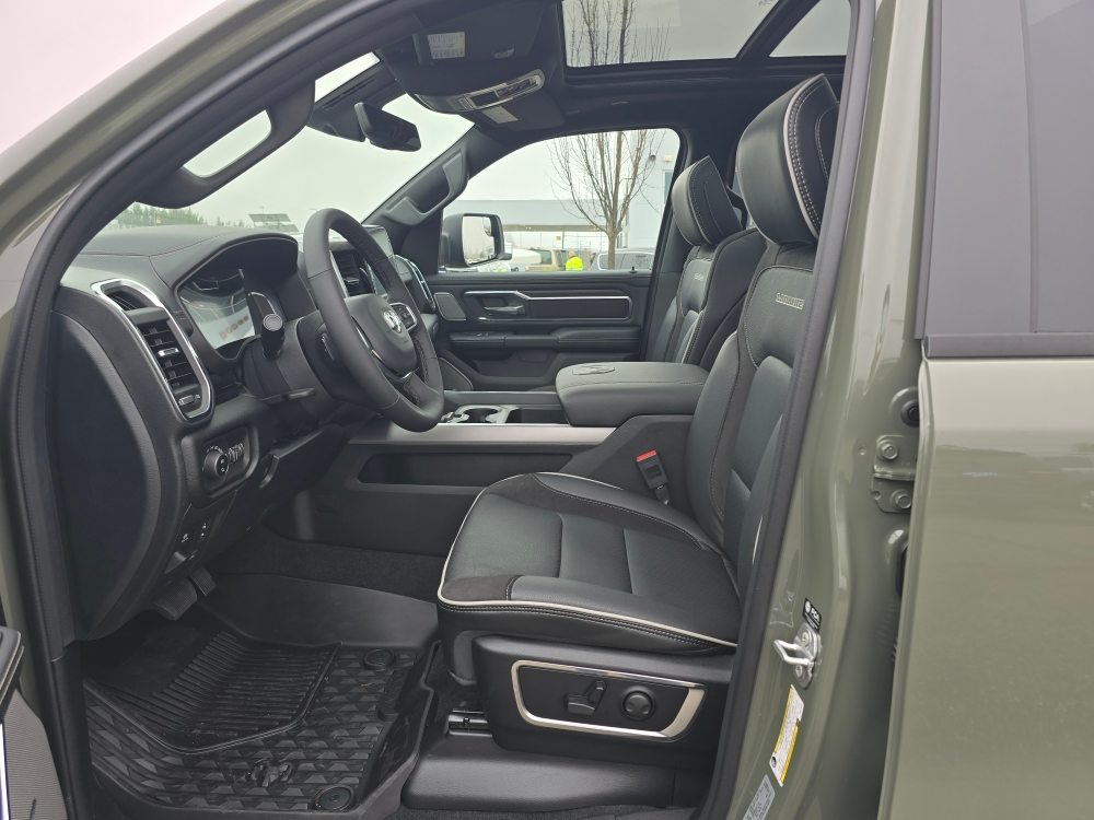 Thumbnail: 2026 RAM 1500 - 8
