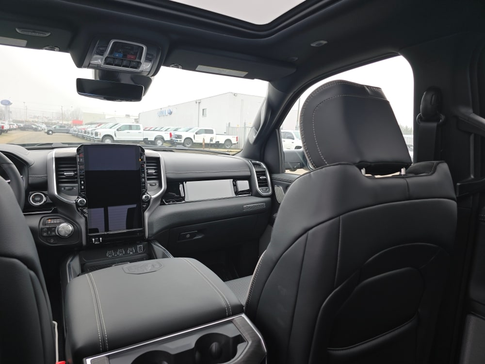 Thumbnail: 2026 RAM 1500 - 19