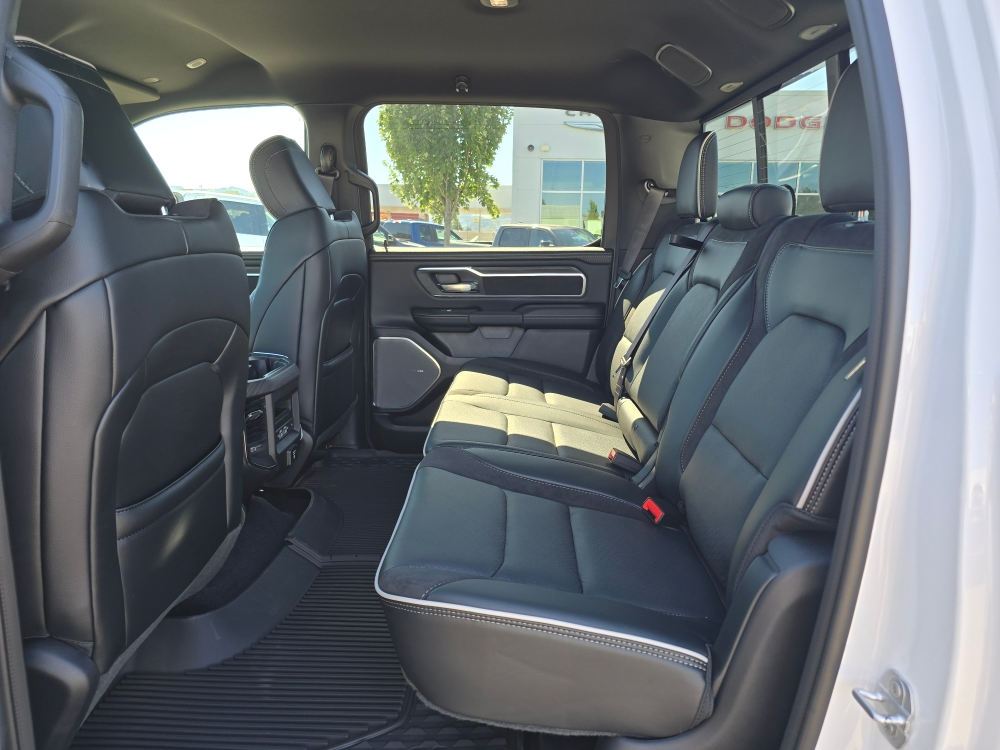 Thumbnail: 2026 RAM 1500 - 10