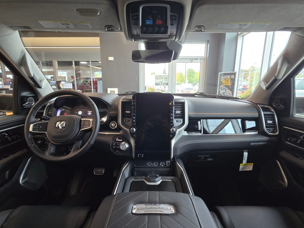 Thumbnail: 2026 RAM 1500 - 7