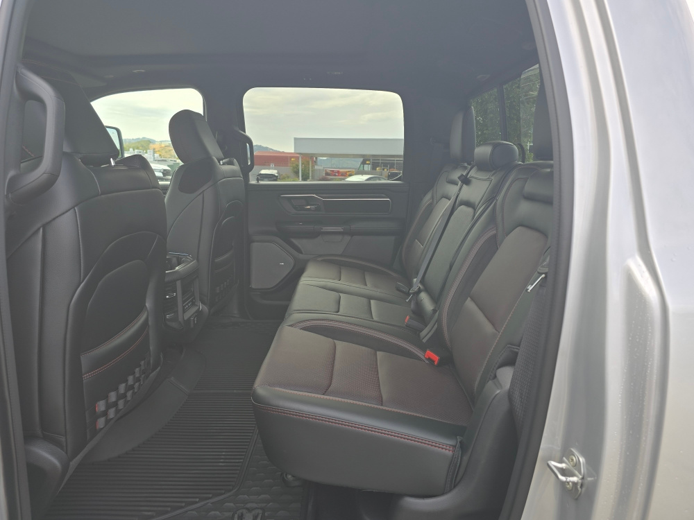 Thumbnail: 2026 RAM 1500 - 10
