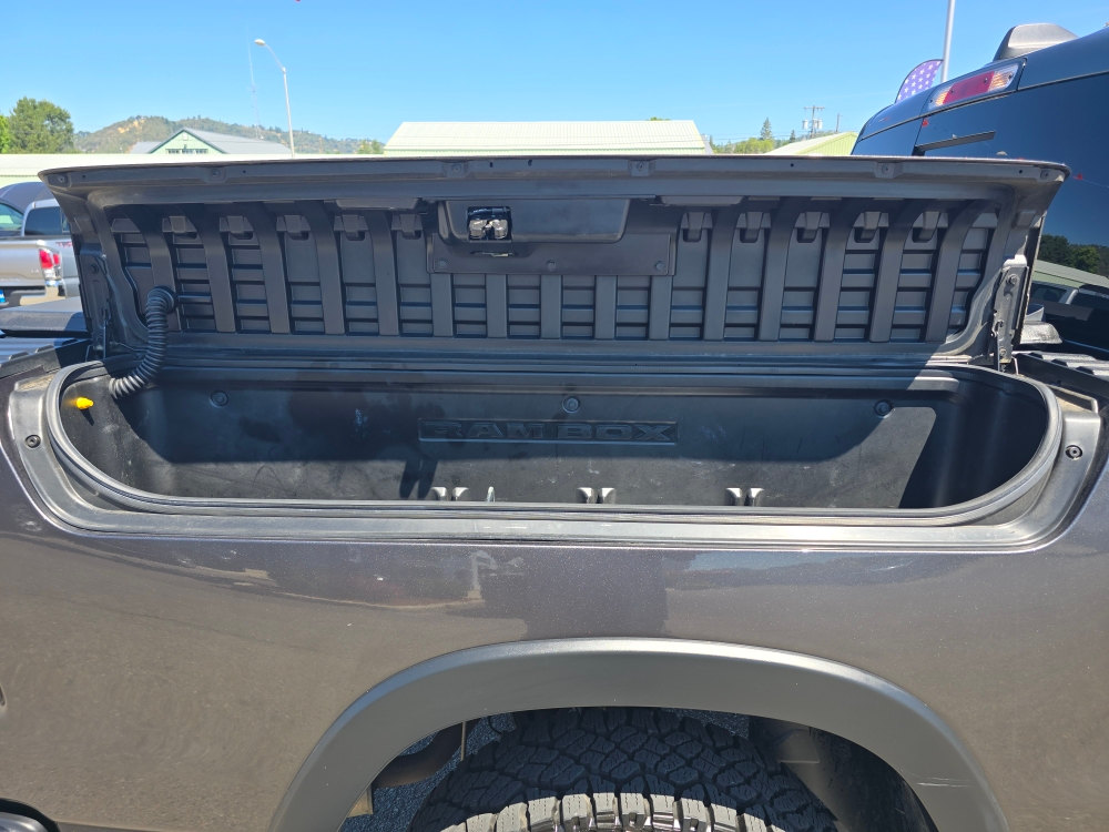 Thumbnail: 2021 RAM 1500 - 8