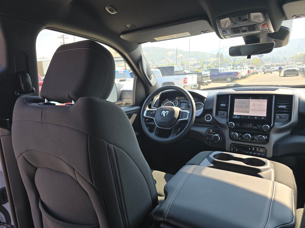 Thumbnail: 2026 RAM 1500 - 19