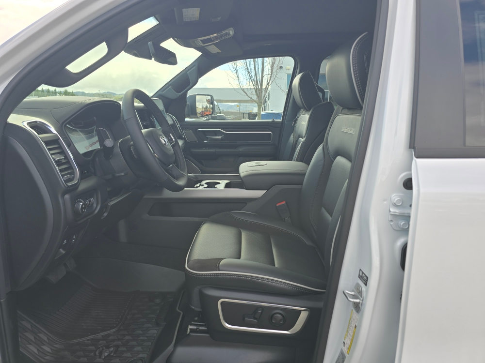 Thumbnail: 2026 RAM 1500 - 8