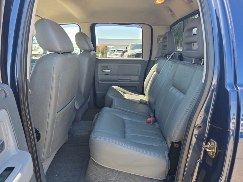 2005 Dodge Dakota Laramie - Photo 10
