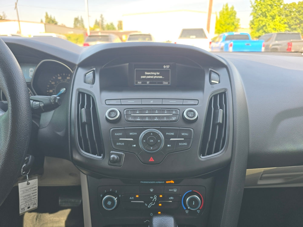 Thumbnail: 2018 Ford Focus - 12
