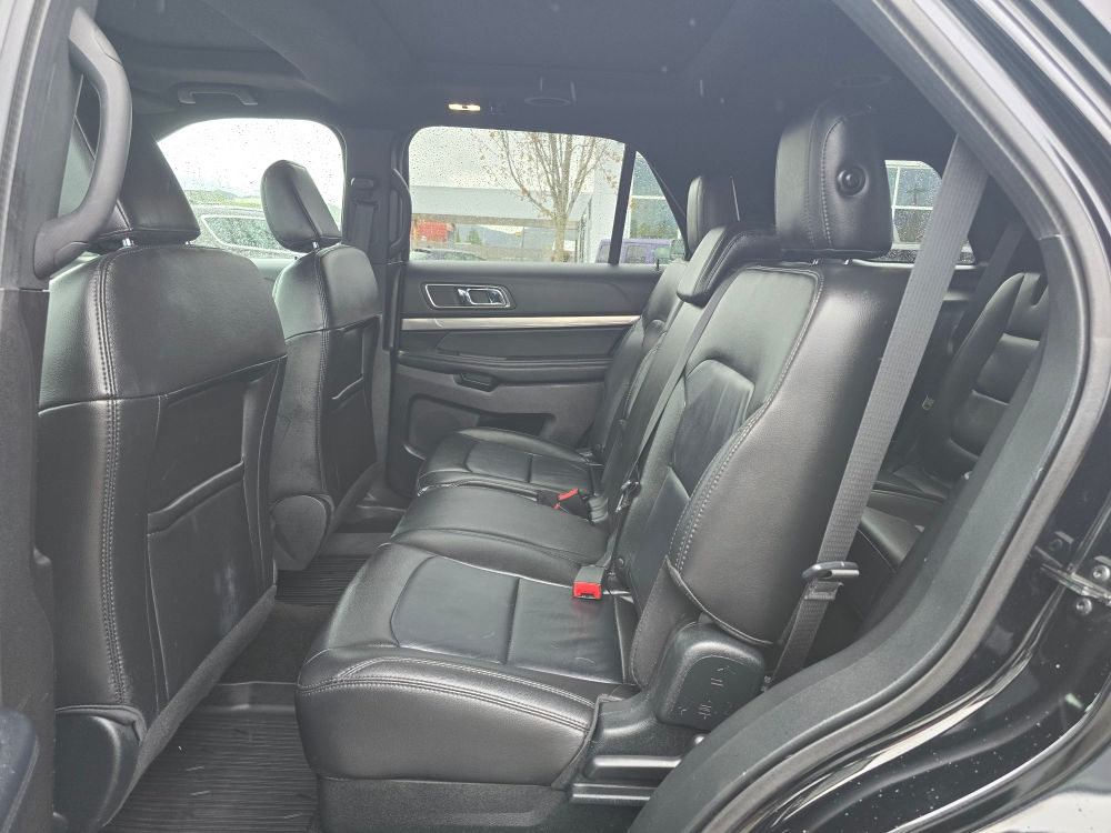 Thumbnail: 2018 Ford Explorer - 9