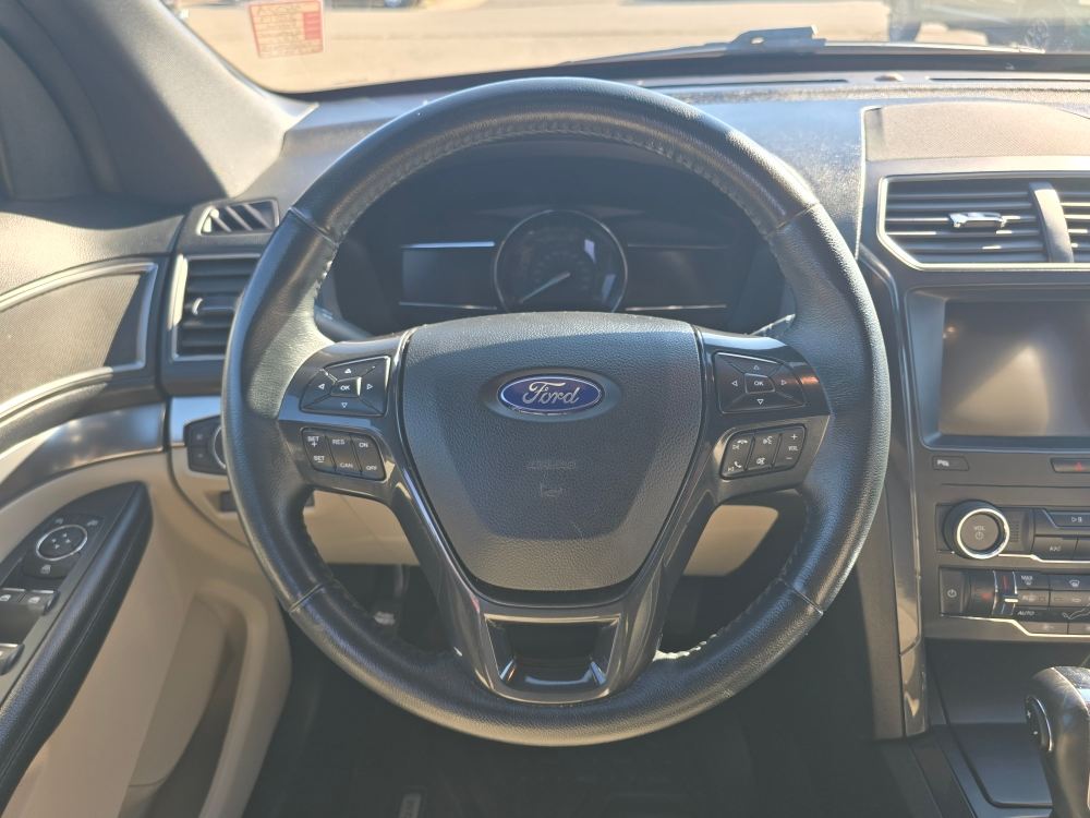Thumbnail: 2019 Ford Explorer - 7
