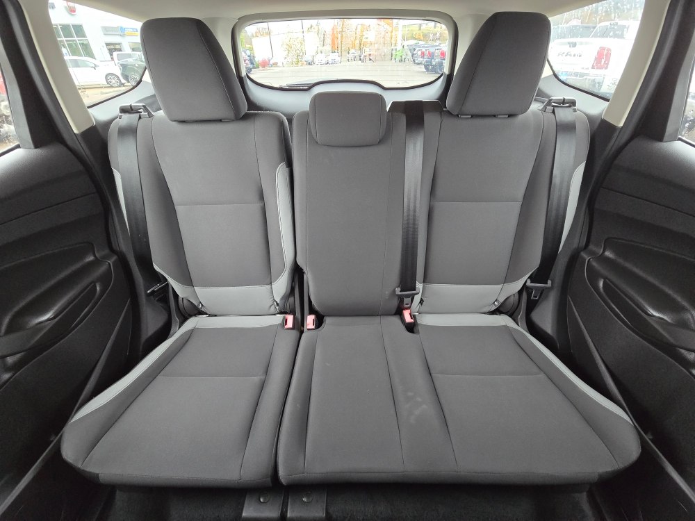 Thumbnail: 2016 Ford Escape - 19