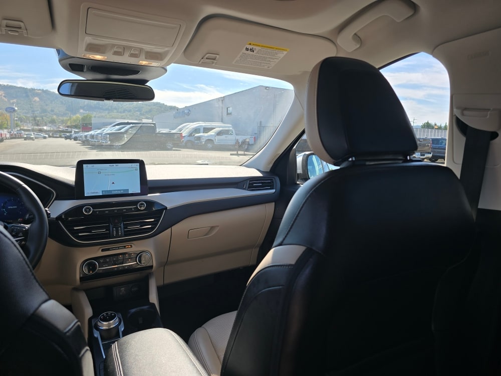 Thumbnail: 2022 Ford Escape - 11