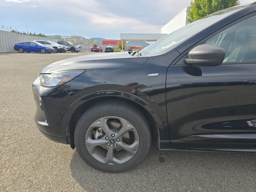 Thumbnail: 2024 Ford Escape - 5