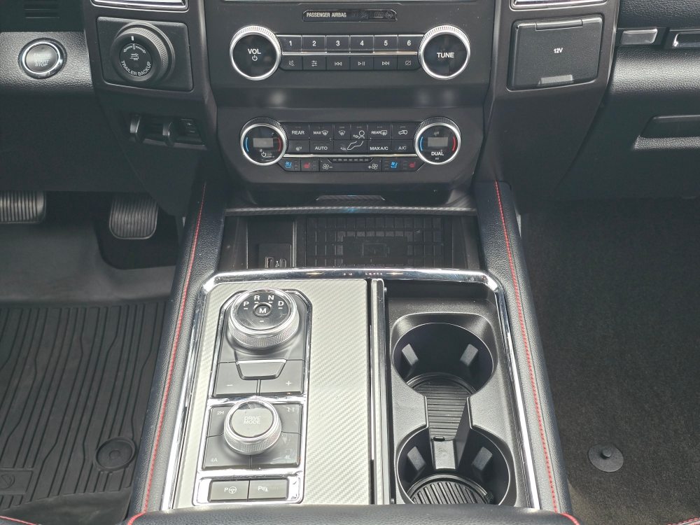 Thumbnail: 2020 Ford Expedition - 12