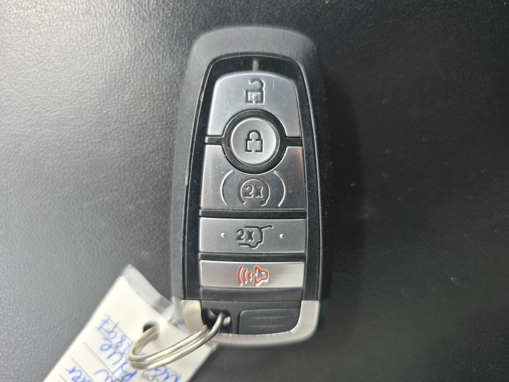 Thumbnail: 2021 Ford Explorer - 14