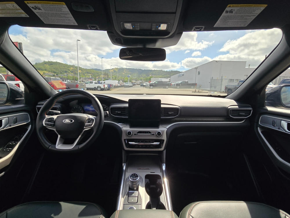 Thumbnail: 2023 Ford Explorer - 11