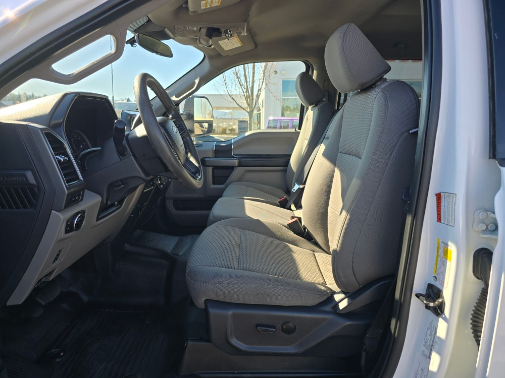 Thumbnail: 2022 Ford F-350 - 9