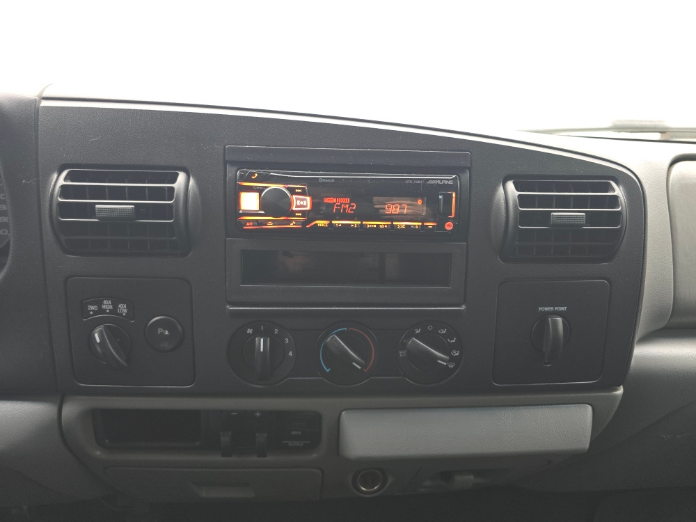 Thumbnail: 2005 Ford F-250 - 12