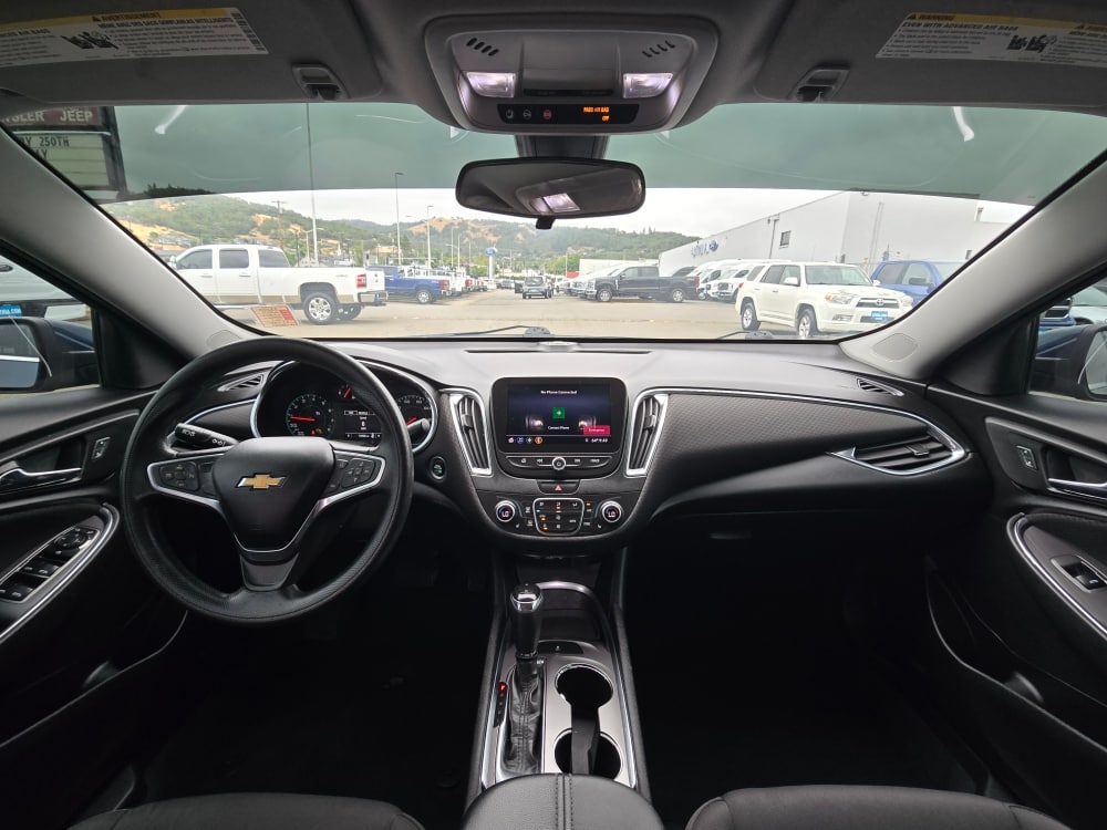 Thumbnail: 2019 Chevrolet Malibu - 11