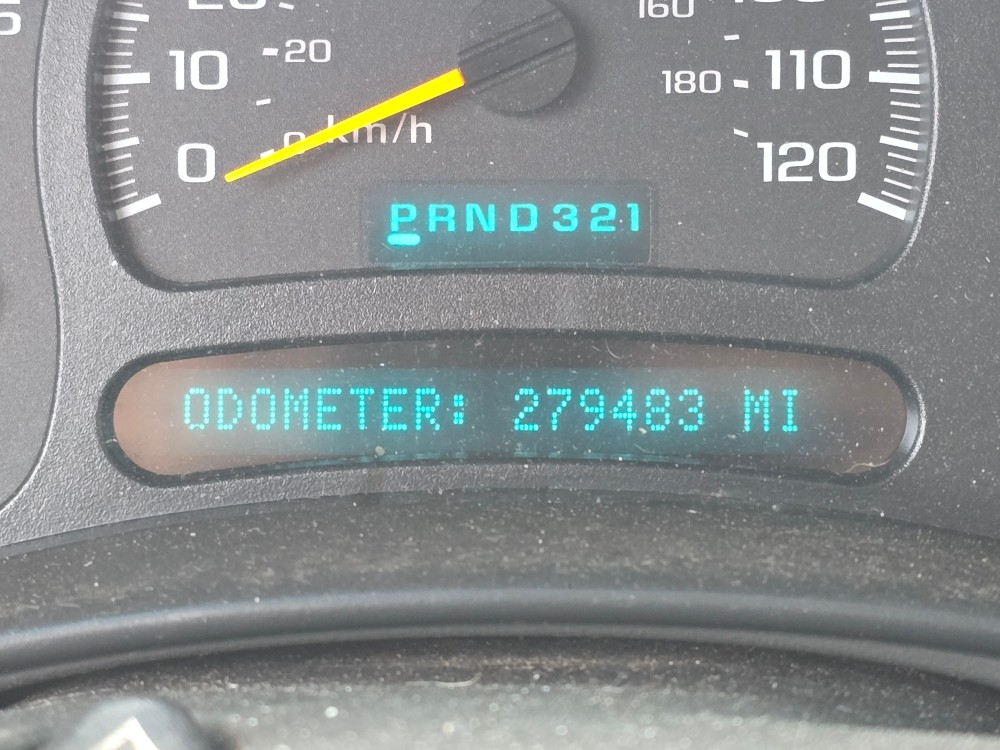 Thumbnail: 2003 Chevrolet Silverado 2500 - 21