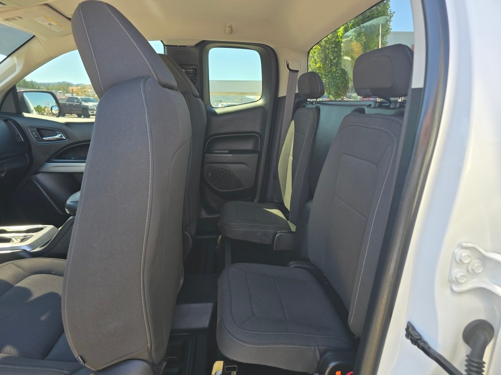 Thumbnail: 2020 Chevrolet Colorado - 9