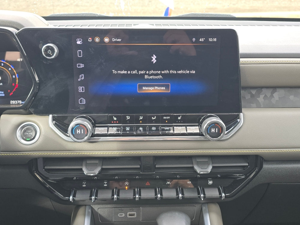 Thumbnail: 2024 Chevrolet Colorado - 11