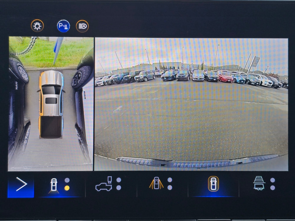 Thumbnail: 2024 Chevrolet Colorado - 22