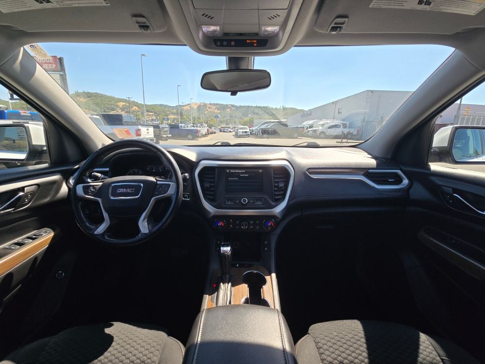 Thumbnail: 2017 GMC Acadia - 10