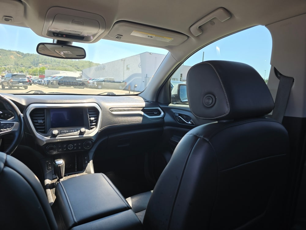 Thumbnail: 2018 GMC Acadia - 10