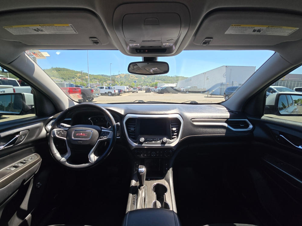 Thumbnail: 2018 GMC Acadia - 11