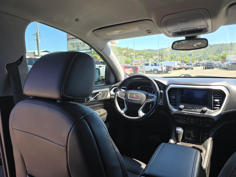 Thumbnail: 2018 GMC Acadia - 2