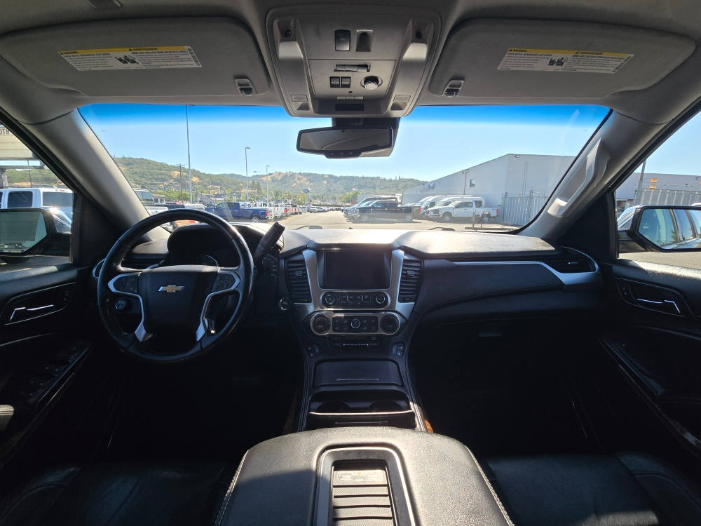 Thumbnail: 2017 Chevrolet Suburban - 12