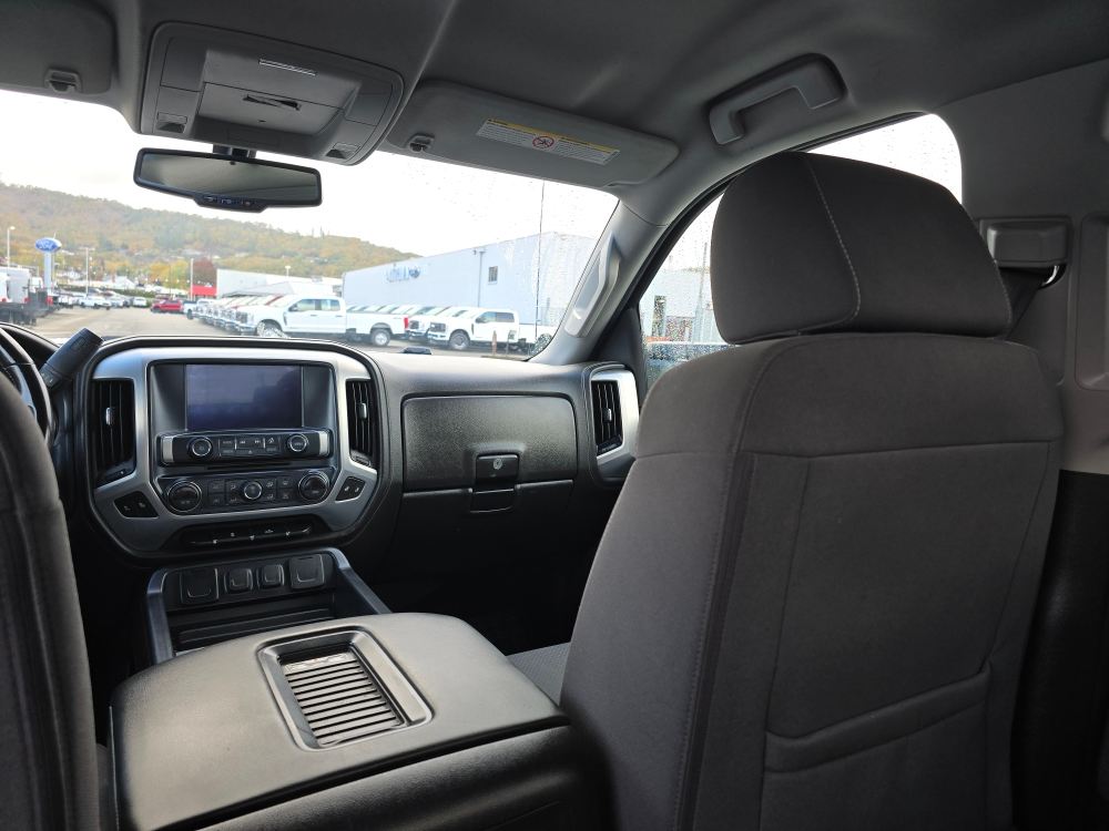 Thumbnail: 2018 GMC Sierra 3500 - 19