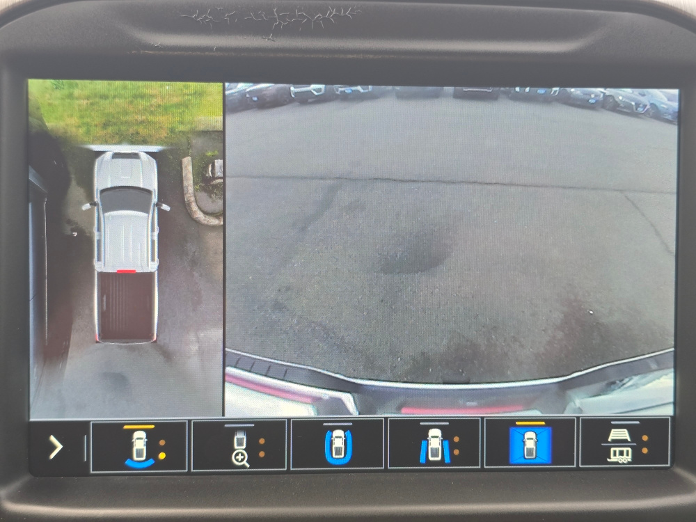 Thumbnail: 2021 GMC Sierra 2500 - 22