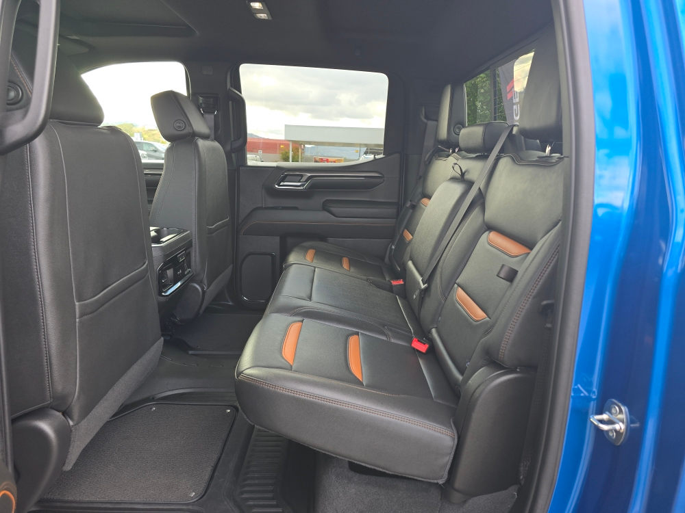 Thumbnail: 2023 GMC Sierra 1500 - 10