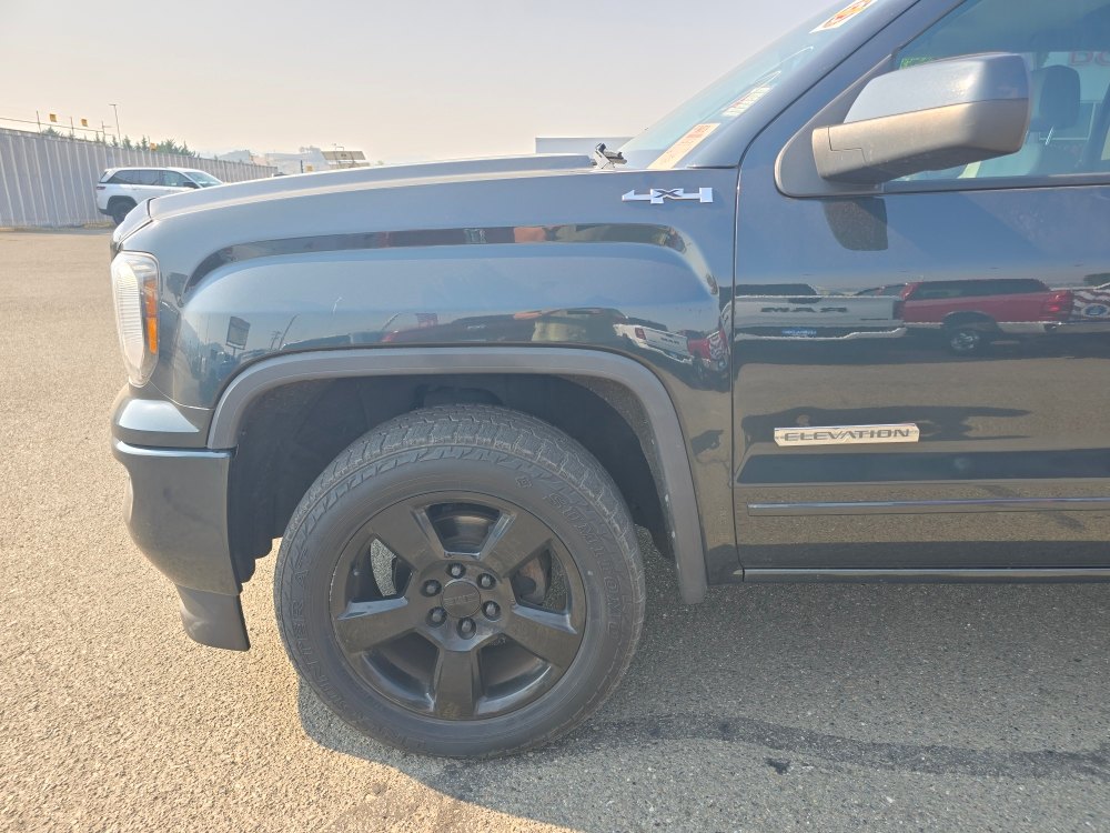 Thumbnail: 2017 GMC Sierra 1500 - 4