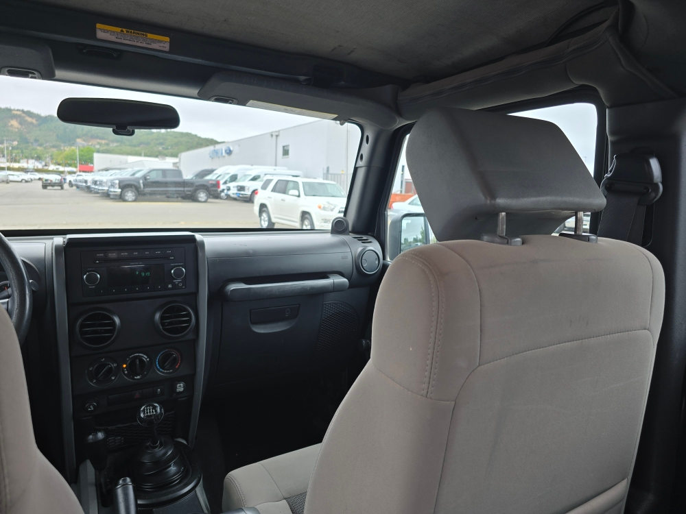 Thumbnail: 2010 Jeep Wrangler - 9