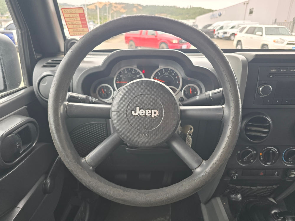 Thumbnail: 2010 Jeep Wrangler - 7