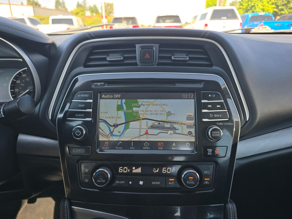 Thumbnail: 2018 Nissan Maxima - 12