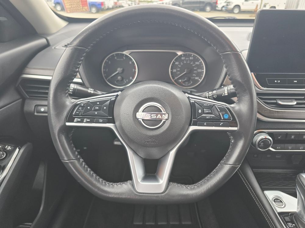 Thumbnail: 2023 Nissan Altima - 7