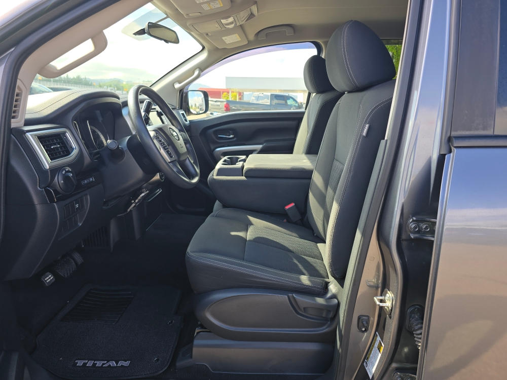 Thumbnail: 2019 Nissan Titan - 8