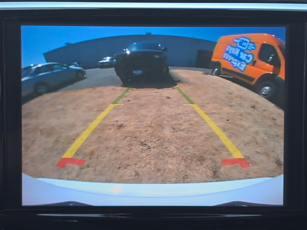 Thumbnail: 2023 Chrysler Pacifica - 22