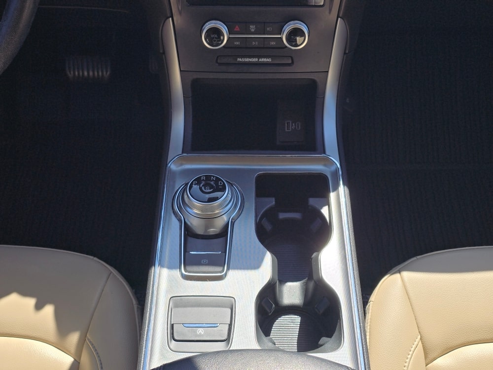Thumbnail: 2022 Ford Edge - 13