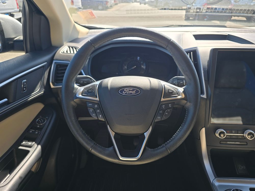 Thumbnail: 2022 Ford Edge - 7