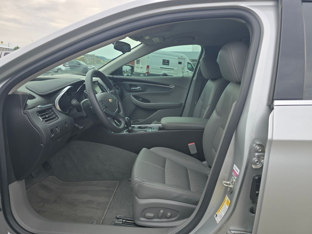 Thumbnail: 2019 Chevrolet Impala - 8