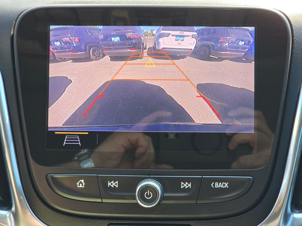 Thumbnail: 2020 Chevrolet Equinox - 21