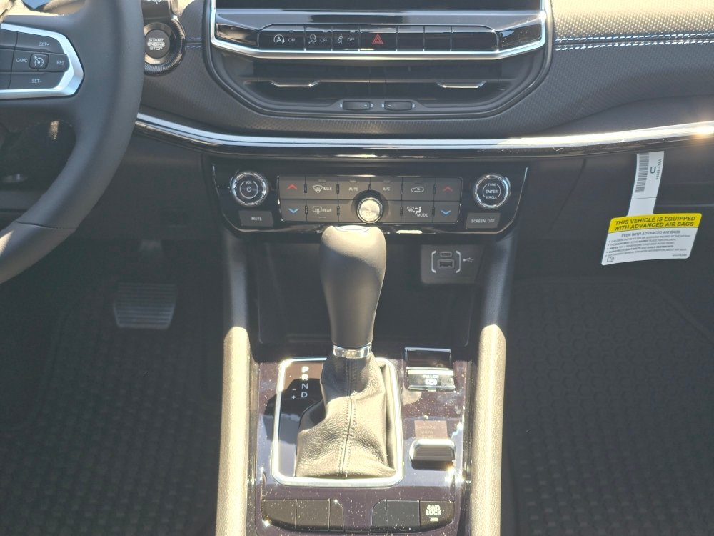 Thumbnail: 2026 Jeep Compass - 13
