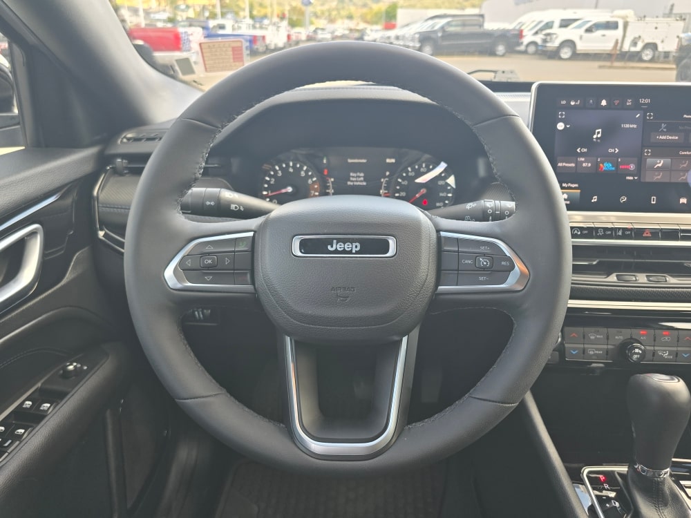 Thumbnail: 2025 Jeep Compass - 7